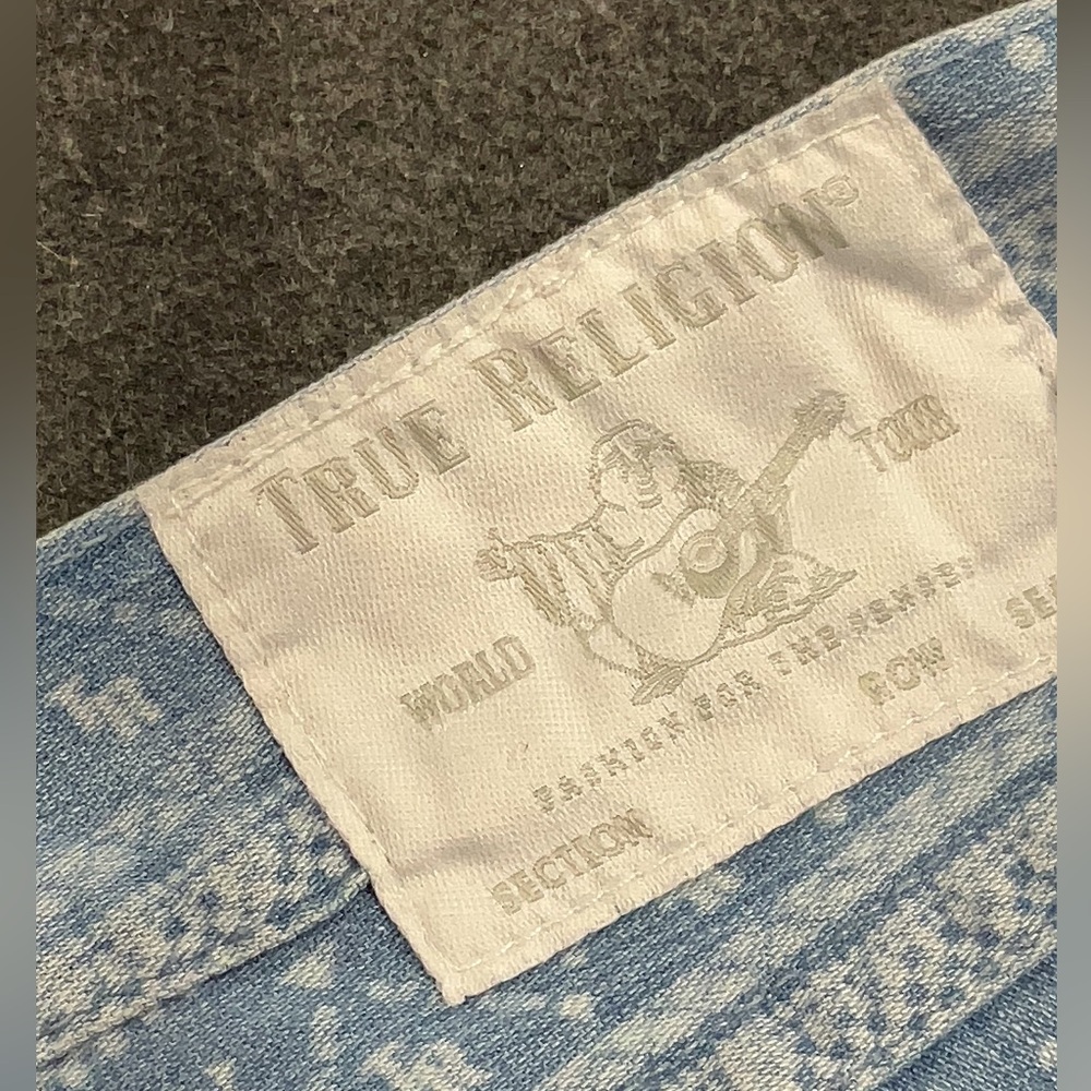 True Religion “sweater” print shorts